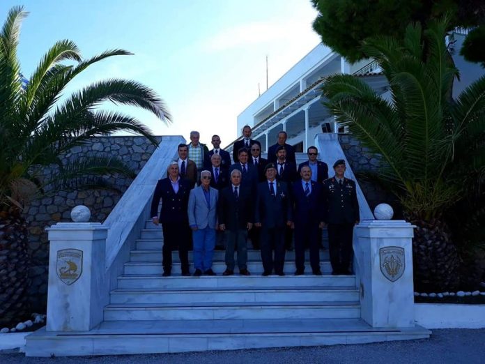 κυριακοσ κοκκινοσ εφεδροι