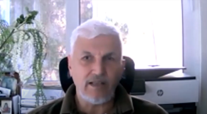 ΚΥΡΙΑΚΟΣ ΚΟΚΚΙΝΟΣ